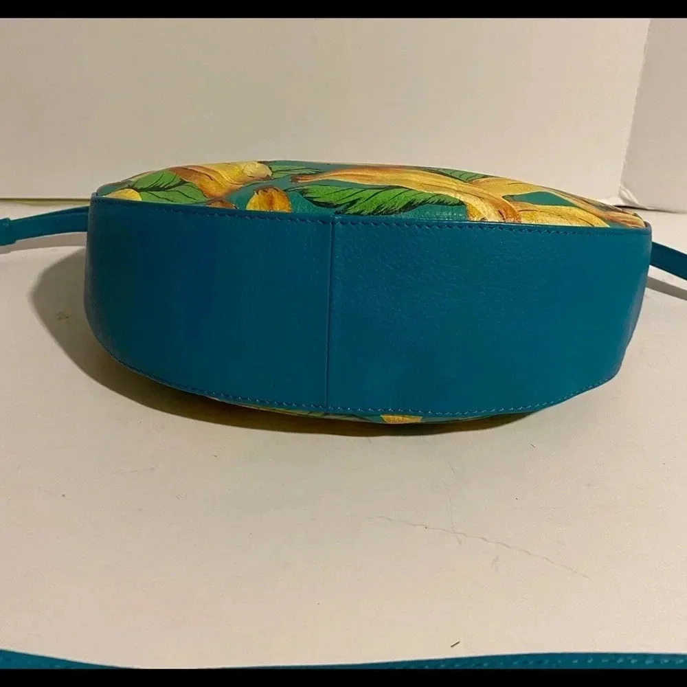 Handmade painted multicolor leather crossbody bag - Picture 4 of 12